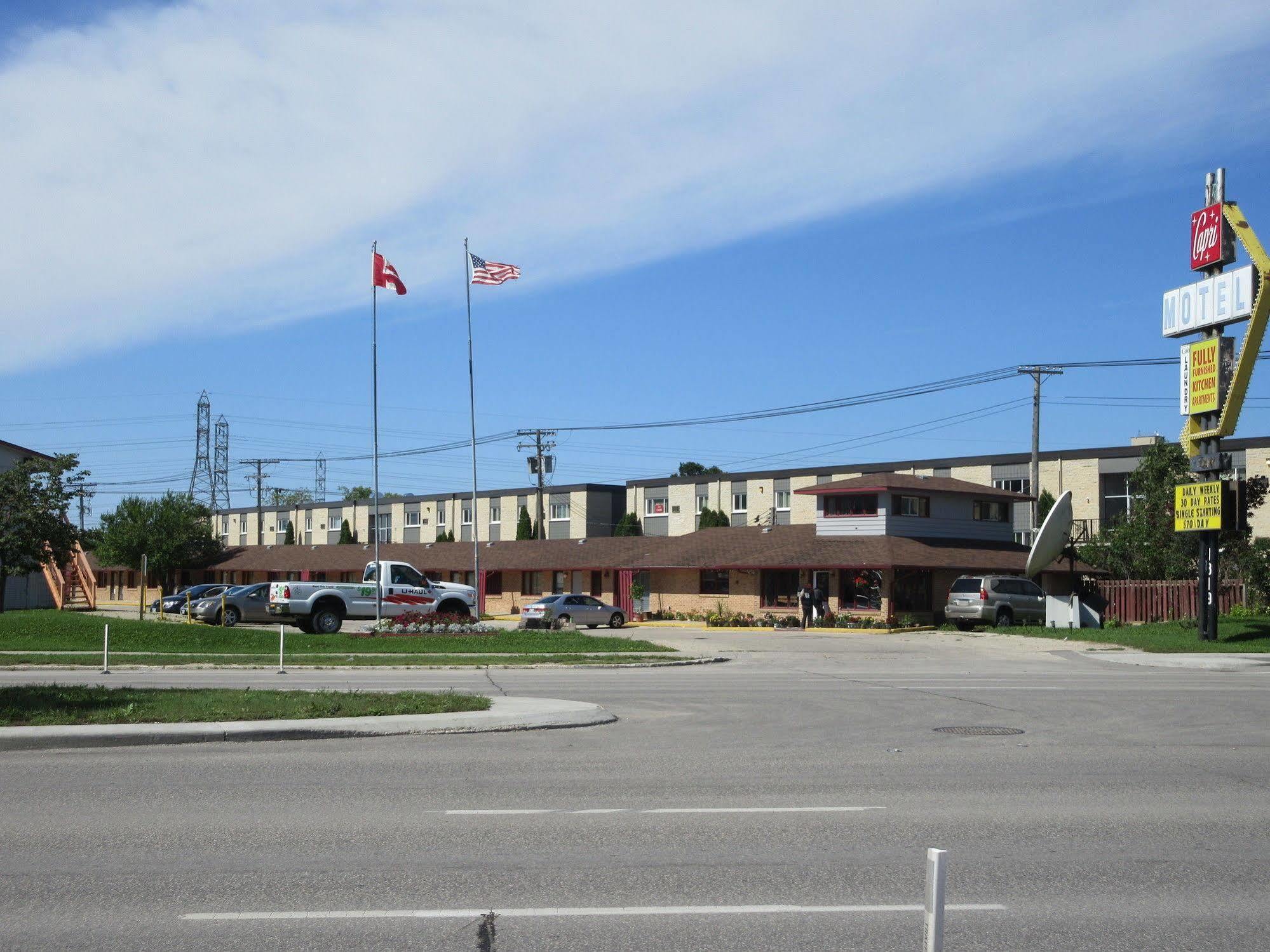 The Capri Motel Winnipeg Exterior photo